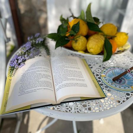 Villa De Rosa Positano Exteriér fotografie